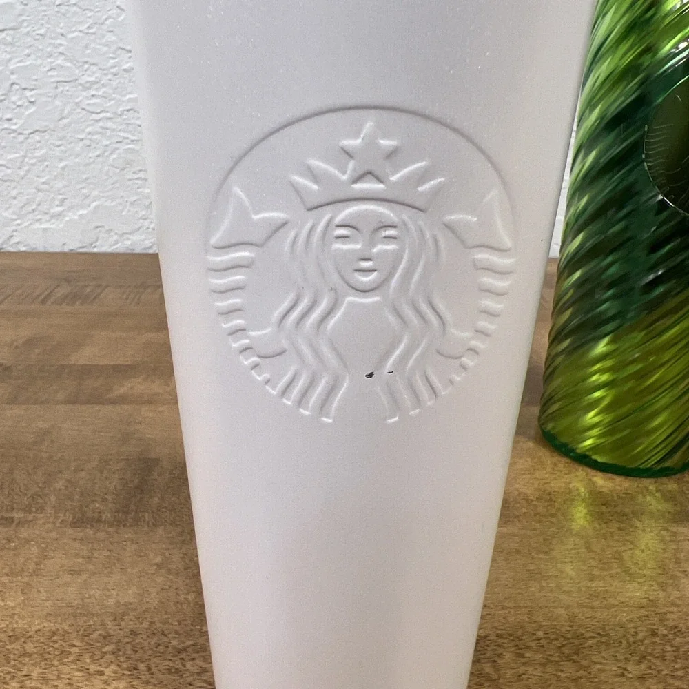 Starbucks White Pearl Stainless Steel Vacuum & Holiday Green Swirl Tumbler 16oz‎
